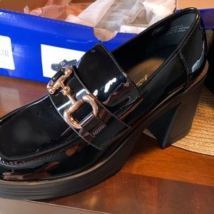 Shoes “loafers”